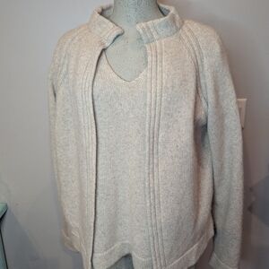 MaxMara V-neck sweater twin set in soft wool, viscose & cashmere Size XL